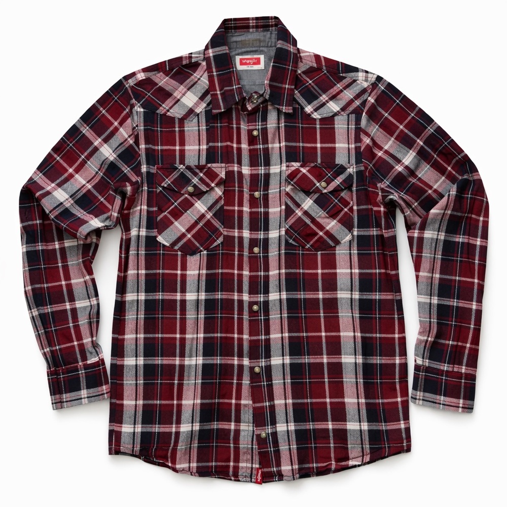 Wrangler Plaid Flannel Shirt Men’s Small Red Black Snap Button Western Cotton